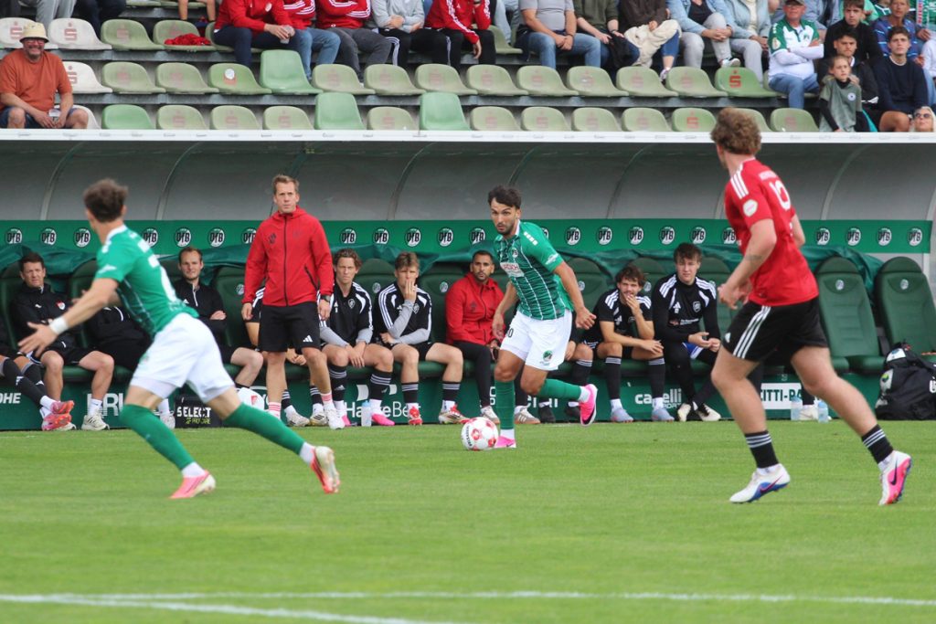 VfB Lübeck: Deutlicher Erfolg gegen Kaltenkirchen 1 vfb karimani @ VfB Lübeck: Deutlicher Erfolg gegen Kaltenkirchen