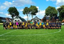 Kicken für den guten Zweck in Grömitz