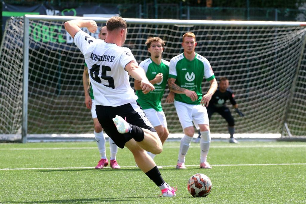 hamer freistosstor @ Einwurf-Doppelpack, Ende einer Serie und Lauenburger Tabellenführer: Spektakulärer Auftakt in der Kreisliga Süd