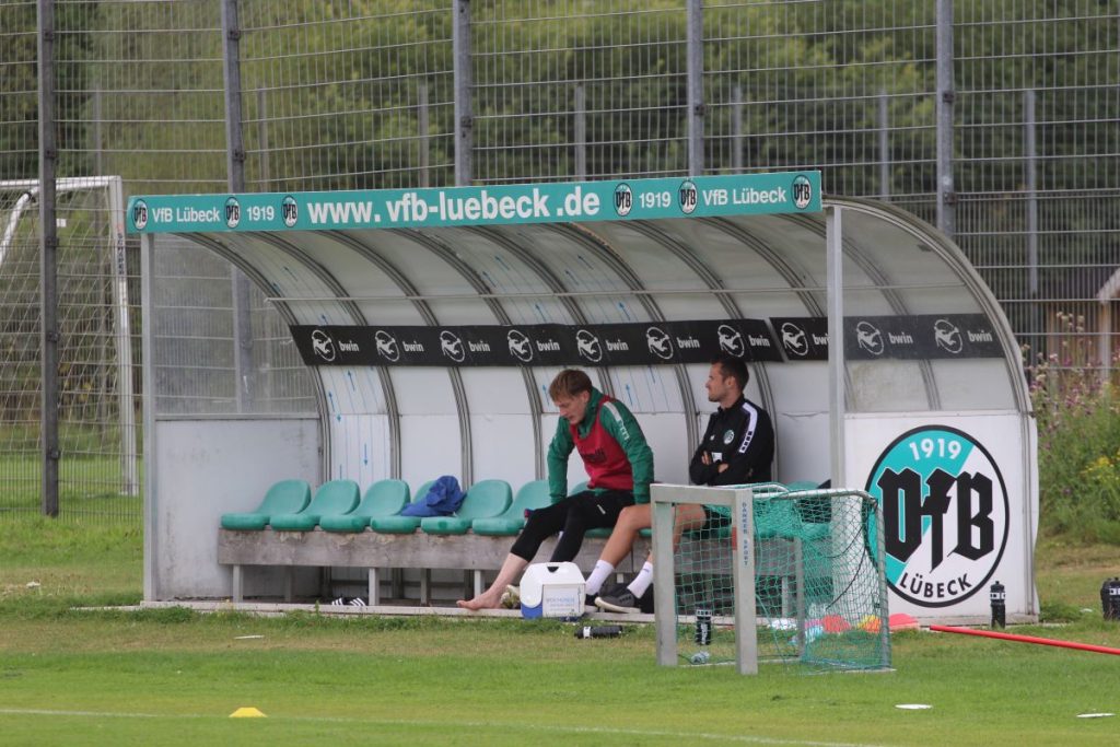 VfB Lübeck: Entwarnung beim Kapitän – Stammkeeper hingegen wurde „ausgebremst“ 1 img 7554 @ VfB Lübeck: Entwarnung beim Kapitän – Stammkeeper hingegen wurde „ausgebremst“