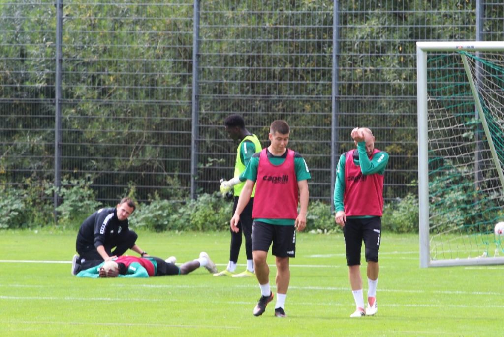 VfB Lübeck: Spieler sind platt, Eis-Tonne, Regeneration, Emotionen – und eine Verletzung 1 img 7588 @ VfB Lübeck: Spieler sind platt, Eis-Tonne, Regeneration, Emotionen – und eine Verletzung