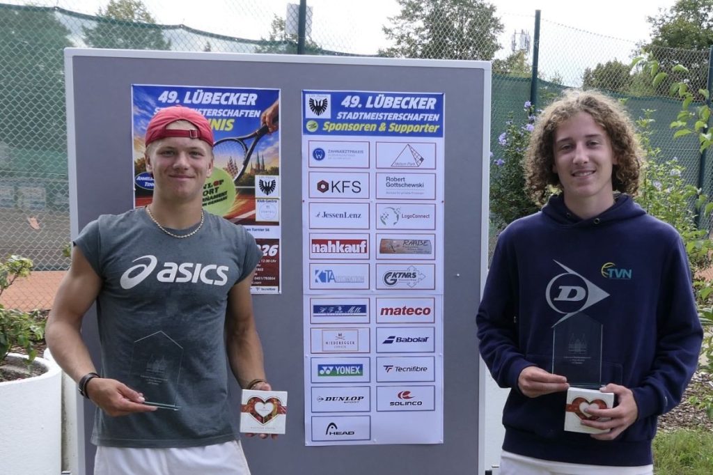 sieger zweitplazierte 49 hlsm 3 @ 49. Lübecker Stadtmeisterschaften - hochklassiges Teilnehmerfeld und hart umkämpfte Matches