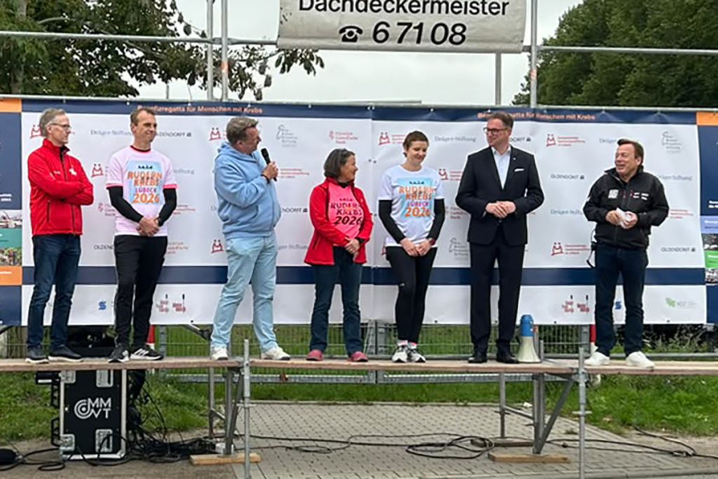 dalitz33 @ Melderekord bei „Rudern gegen Krebs“ – 65 Boote auf dem Elbe-Lübeck-Kanal ein voller Erfolg