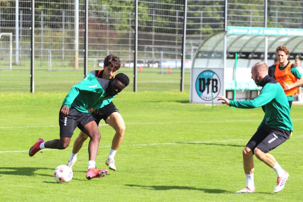 VfB Lübeck: „Englische Woche“ vor der Brust, Probespieler erneut vor Ort, Außenbahnspieler angeschlagen 1 img 7761 @ VfB Lübeck: „Englische Woche“ vor der Brust, Probespieler erneut vor Ort, Außenbahnspieler angeschlagen