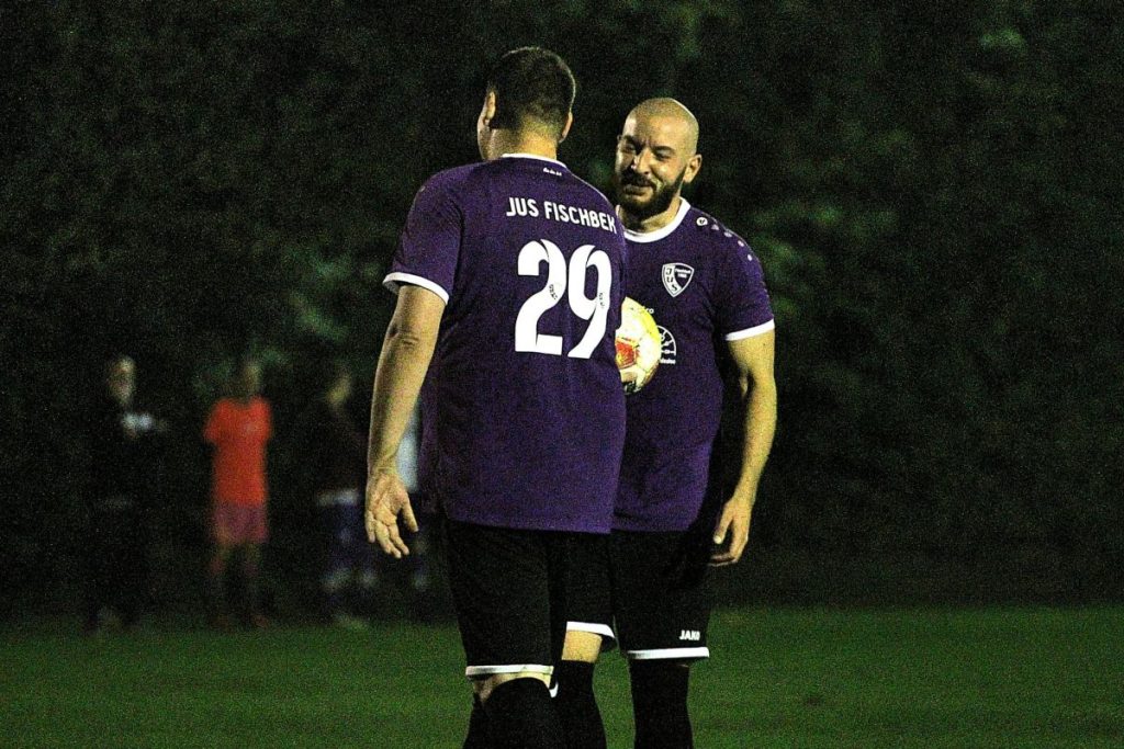 jus allstars @ „Wie in einem romantischen Fußballtraum“ – Die ersten Monate der JuS Fischbek-Allstars