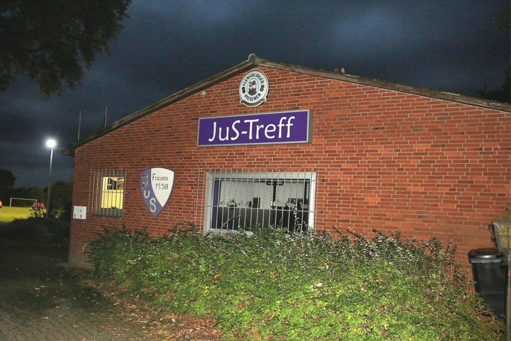 sportanlage fischbek @ „Wie in einem romantischen Fußballtraum“ – Die ersten Monate der JuS Fischbek-Allstars